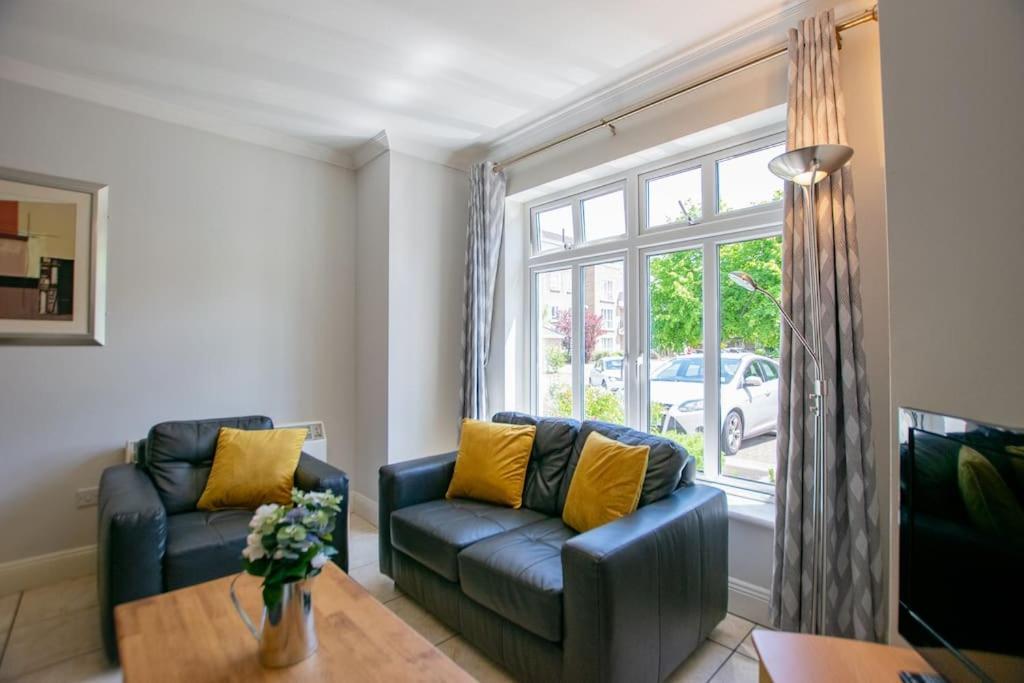 83 - Superb Townhouse By Shortstays Casa vacanze *
