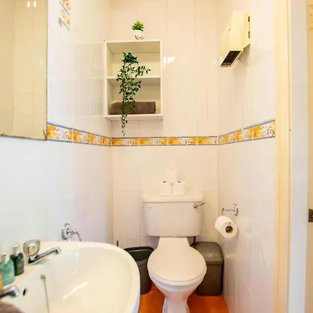 83 - Superb Townhouse By Shortstays Galway Esterno foto